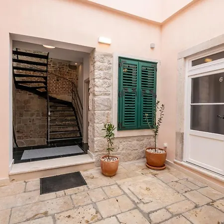 Boutique Faggioni Cavtat