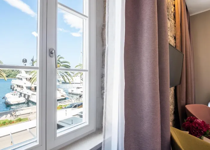 Boutique Faggioni Cavtat