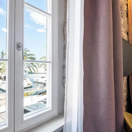 Boutique Faggioni Cavtat