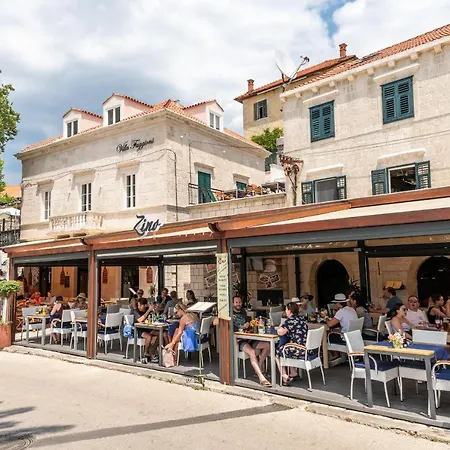 Couette-café Boutique Faggioni 4*
